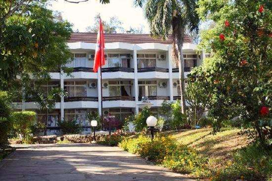 Kenya Bay Beach Hotel - Image 5